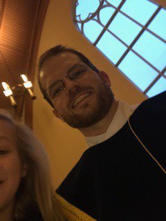 HouseStJude's tweet photo. #picswithmypastor @FaithofaGriffin @HouseStJude https://t.co/zunfFHXneg