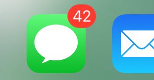 _CinemAnna's tweet image. Is it @CBSBigBrother SZN or nah? #groupchatproblems