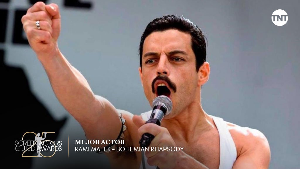 TNTLA's tweet photo. ¡Felicitaciones al increíble artista @ItsRamiMalek por llevarse un #SAGsTNT a "Mejor Actor" por su trabajo en #BohemianRhapsody! 👏🎤🏆

Dale RT si eres seguidor del gran artista #SAGAwards #FreddieMercury #RamiMalek https://t.co/oBQTaB97zO