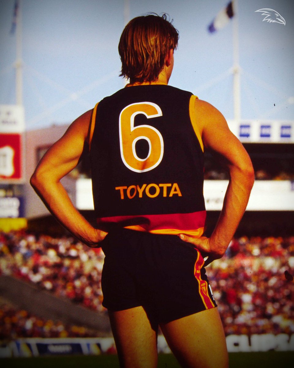 Adelaide_FC's tweet photo. Iconic 🙇6️⃣ 
#weflyasone https://t.co/o7bmjWzqMw