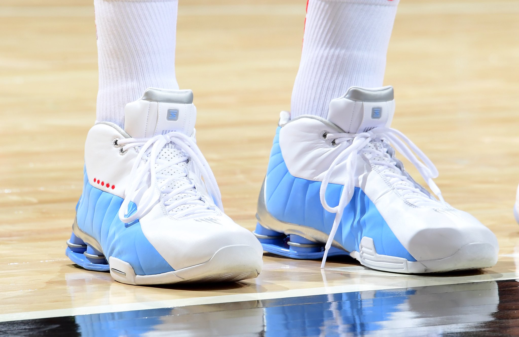 Nike shox vince carter 2 sale