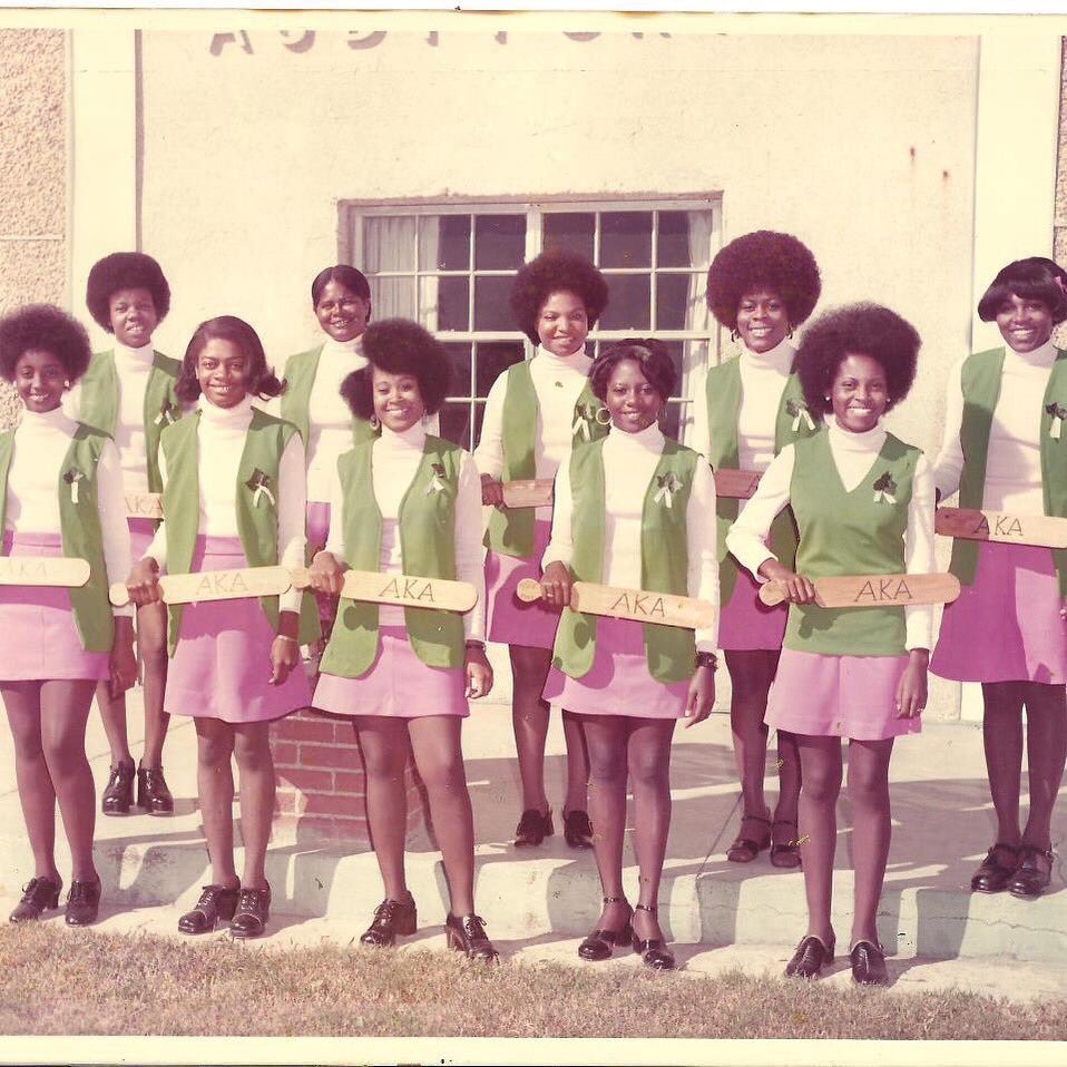 MandyPooh20's tweet image. Happy Founders Day to The Ladies of Alpha Kappa Alpha. Especially my mom. Although she is no longer with me, she is definitely in my heart #AKA #PaulQuinn #ThetaTheta 💚💓💚💓