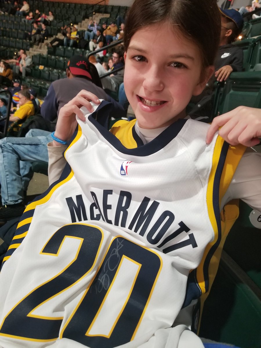 chad_ice's tweet photo. My daughter won the @dougmcdermott autographed jersey tonight at the @Pacers game. She's a big fan and was super excited. #Pacers #UberToBLF https://t.co/cK9bY5KTjE
