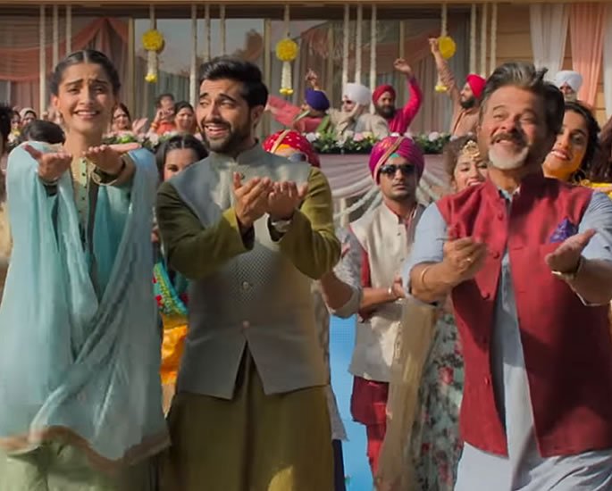 Ek Ladki Ko Dekha Toh Aisa Laga: An Unexpected Love Story
See our preview:
http://bit.ly/DB-ekldkidkha
#EkLadkiKoDekhaTohAisaLaga
#bollywood
#LGBTQ
#SonamKapoor