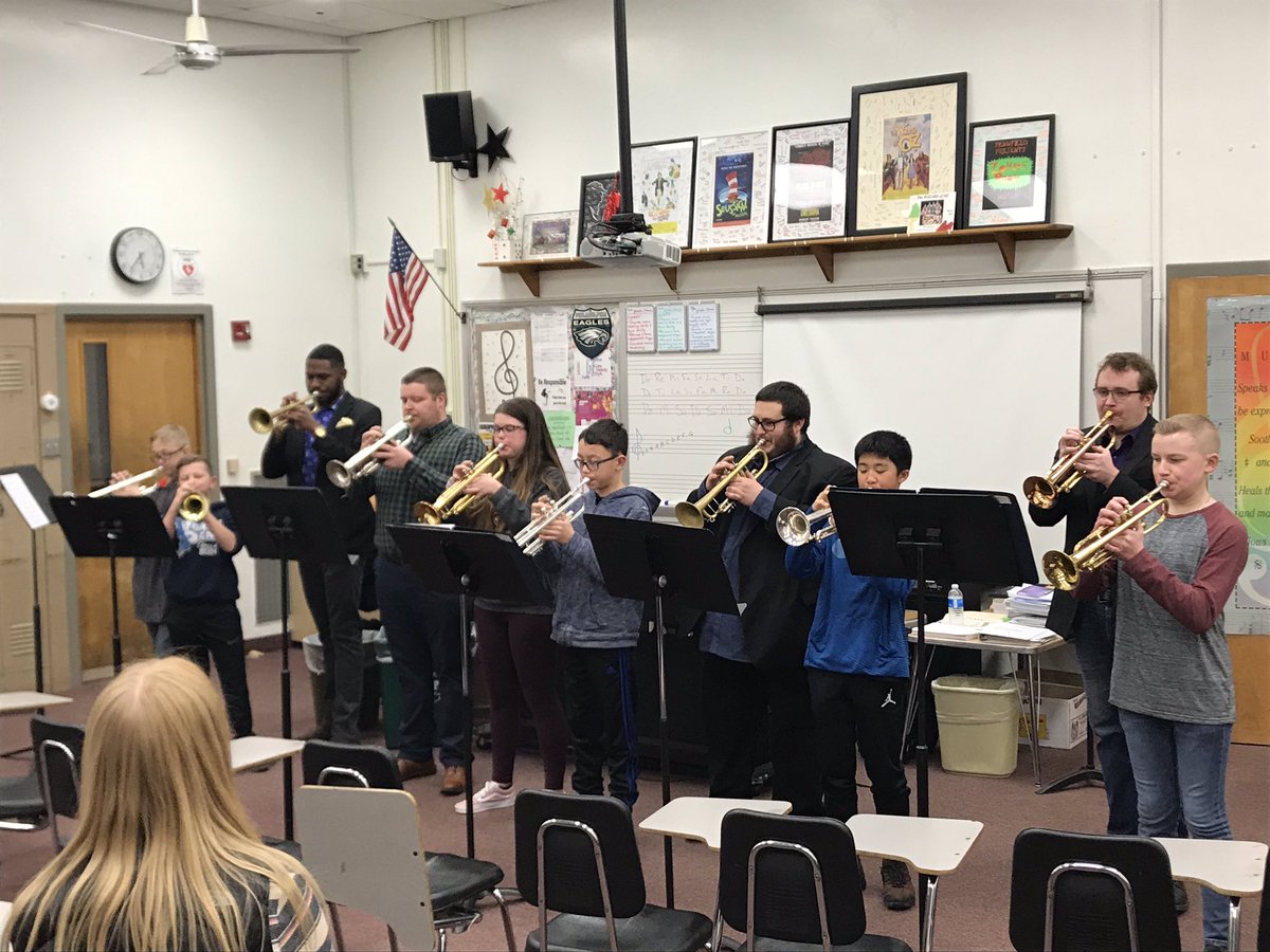 PDBand2's tweet photo. South Philly and Penndale doing some work!! 🎷🎺 https://t.co/X6jb5a8Blm