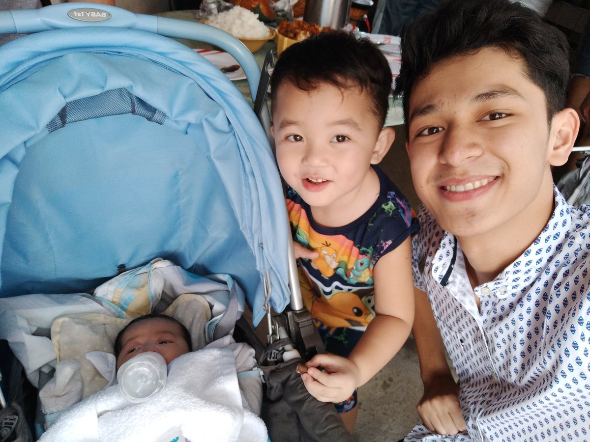 AljonMendoza_'s tweet photo. Si baby, si kuya, o si tito hahaha #StickWEDYouALJON https://t.co/FEM8jHA4e1
