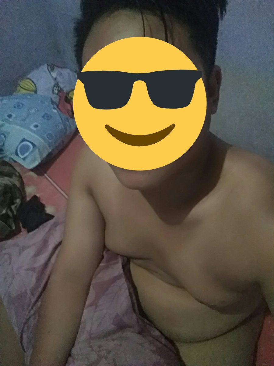 RianMiddleton's tweet photo. #pecintachubby #realme https://t.co/ZjVxGcdeOG
