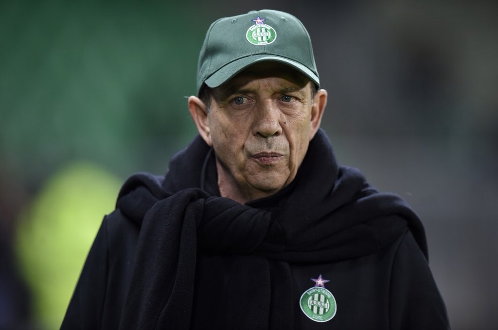 #ACTIVRédac ⚽️ En cas de victoire ce soir, l’ @ASSEofficiel relèguerait l’ @OM_Officiel à 8 points derrière #Ligue1 ➡️ http://www.activradio.com/asse-om-un-match-important-mais-pas-decisif-pour-gasset/ …