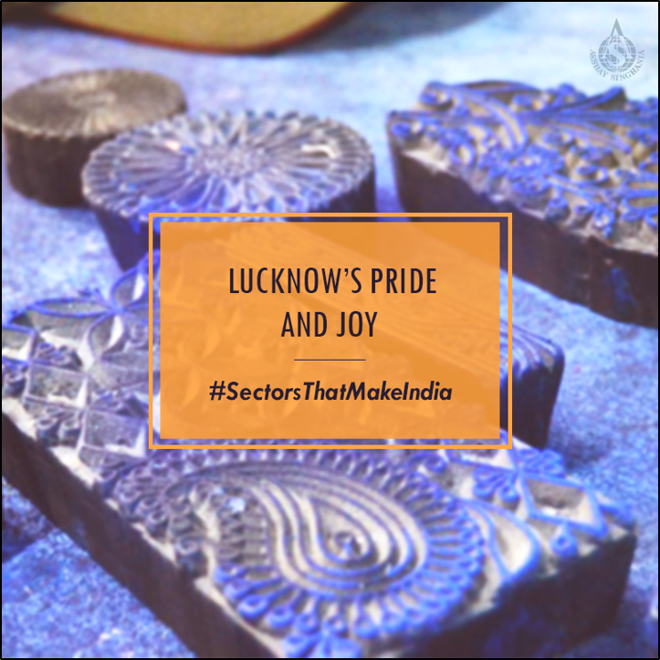 AkshaypatS's tweet photo. #SectorsThatMakeIndia
A type of traditional embroidery from Lucknow, chikan work is known for its intricacy and difficulty. The techniques have been around since the 3rd Century BC and have changed very little since then. https://t.co/9TWibPVVF9