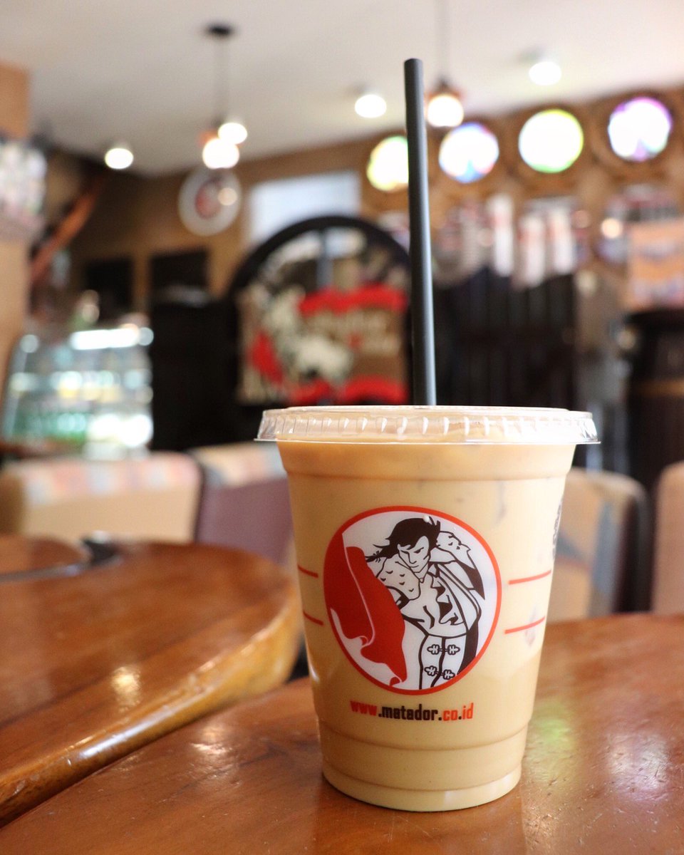 matadorcountry's tweet photo. Selamat berhari Rabu ☀️! Semoga hari Anda menyenangkan 🌈! #HappyWednesday #IcedFlatWhite #MatadorCountry https://t.co/YIOnAJqWfq
