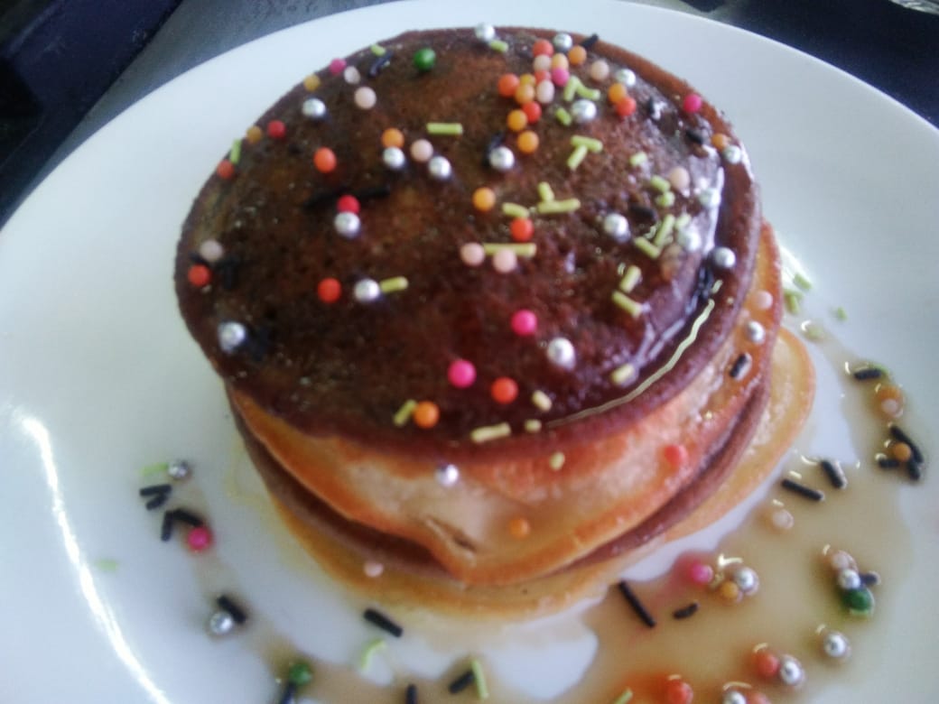 podder_ajoy's tweet photo. It's Pancake 😋😋 #IIHMbest3years #HospitalityRocks #YCO2019  @IIHMHOTELSCHOOL @IIHM_YCOlympiad @SodhaniHarsh @subornobose @Reetaiihm @ajitfnb @Deeksha_IIHMPun https://t.co/i399MARHeo