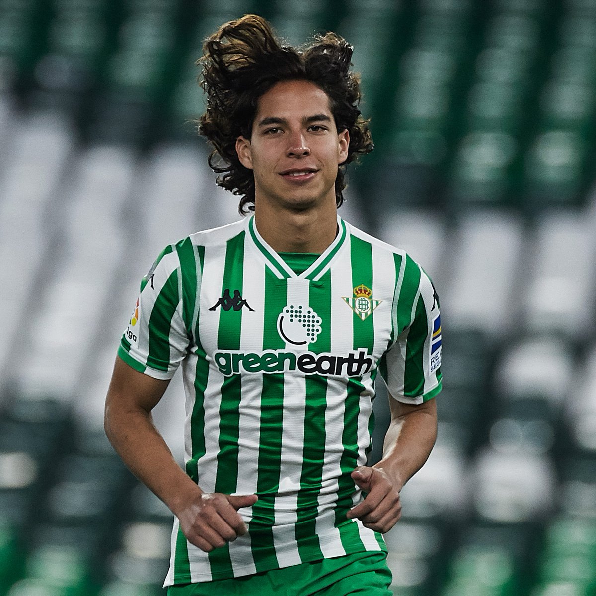 diego lainez real betis jersey