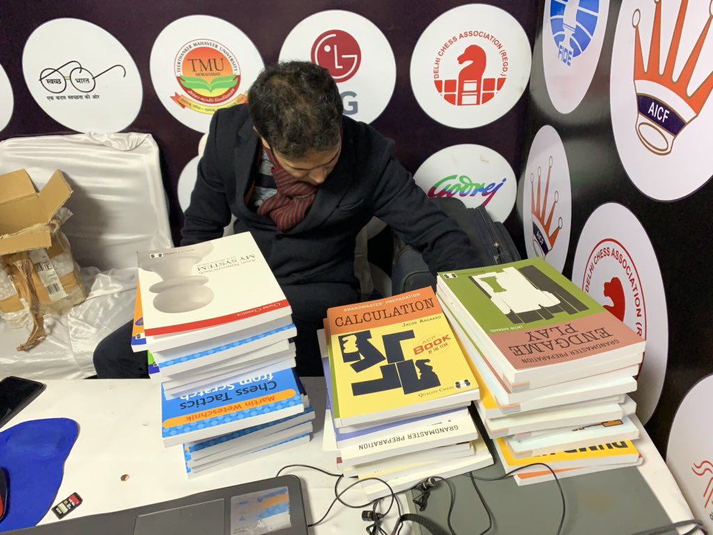 quality chess books quality chess books
