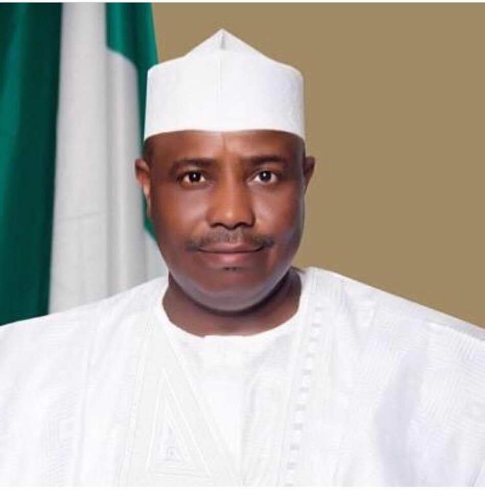 I commend Gov @AWTambuwal for his morality of placing the lives of Sokoto citizens as important, for suspending his campaigns over the sad incident that happened on Monday. A leader that adore his people deserves commendation. I pray that Allah will comfort the families affected.