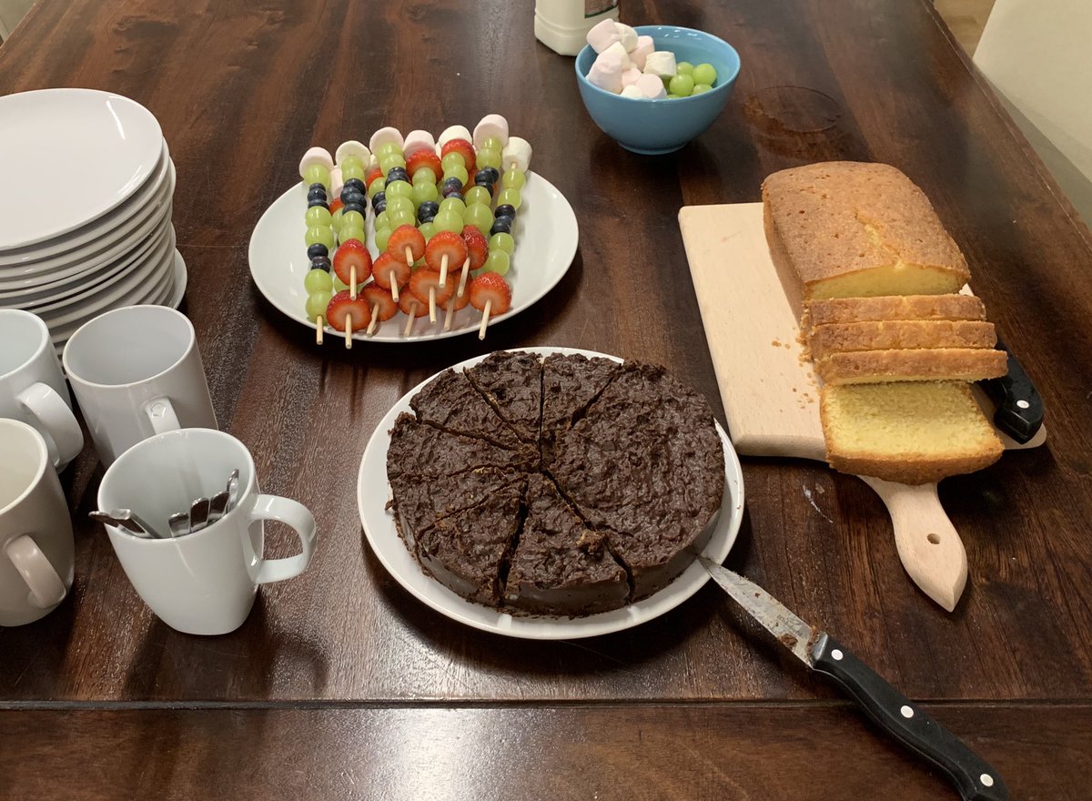 Nice to take a few minutes out with <a href="/anthesis_group/">Anthesis</a> colleagues for coffee, cakes &amp; fruit kebabs!