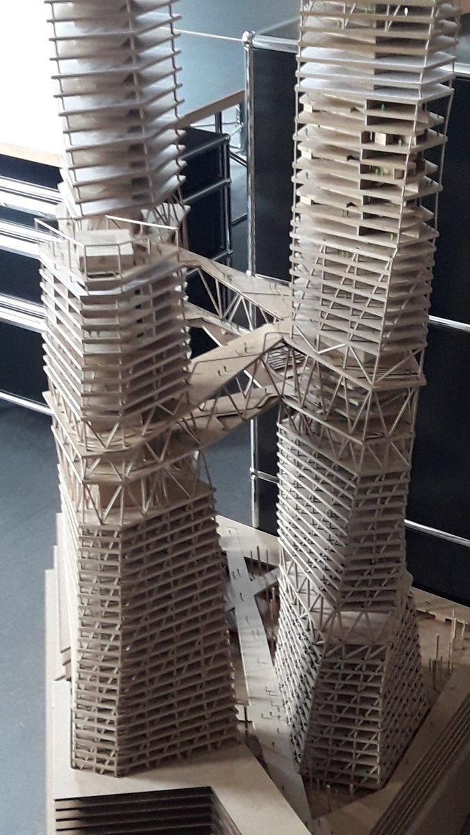 SCHOELLDO's tweet photo. quite rare today, handcrafted wooden architectural model from masterclass TH Nürnberg https://t.co/nX1SvctJd3