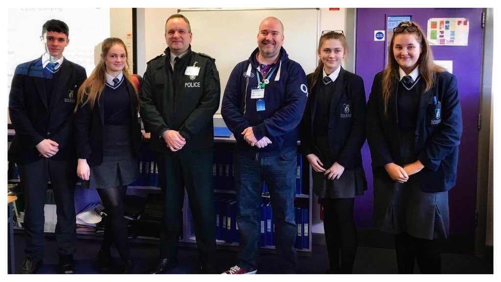 GuruMagherafelt's tweet image. Another awesome Internet Safety event today with the PSNI at Sperrin Integrated College #O2 #Guru #O2Guru #MyO2 #PSNI #Magherafelt #MeadowLaneShoppingCentre #MMDCommunications #GuruInTheCommunity