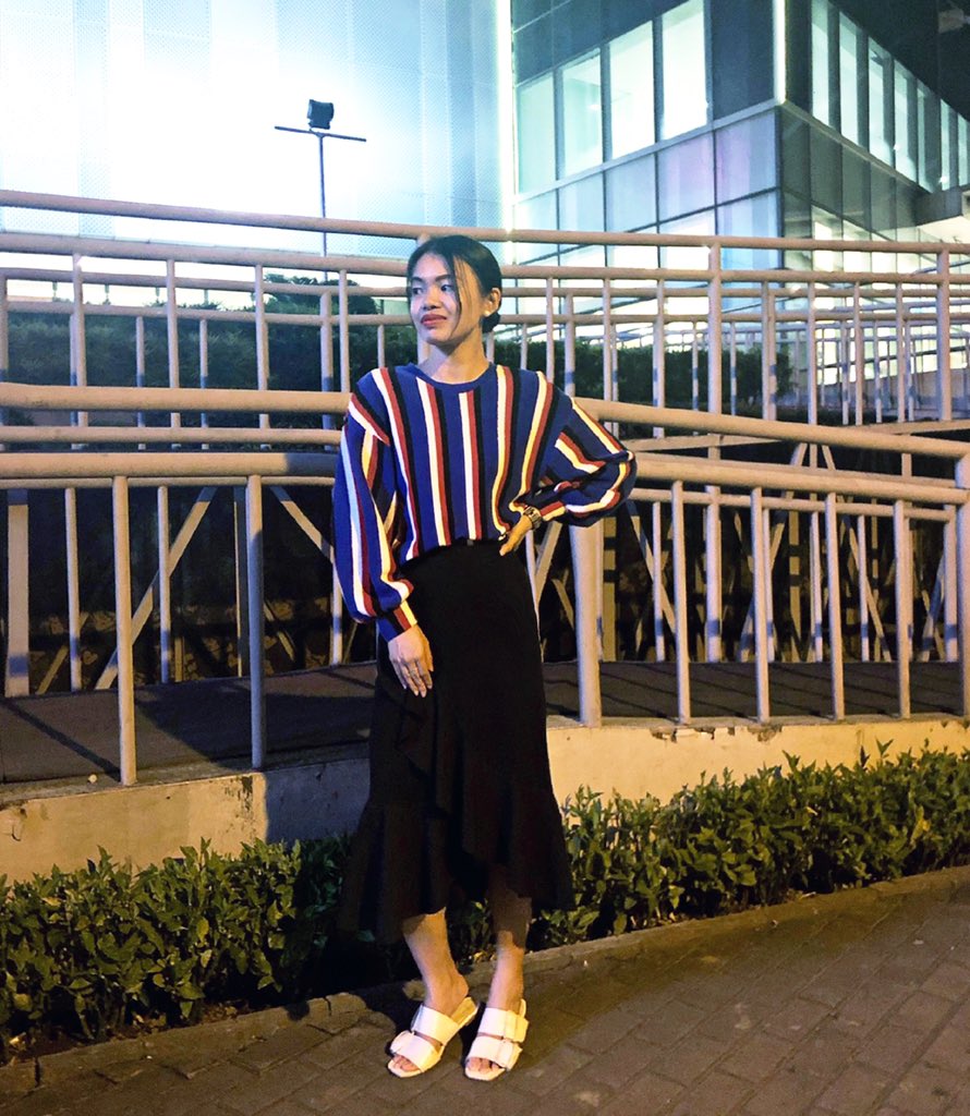 kc_ching's tweet photo. 😏😏😏
#ootd #bershka #bershkastyle #wimstyle @Bershka https://t.co/WWSe2G3Jzb