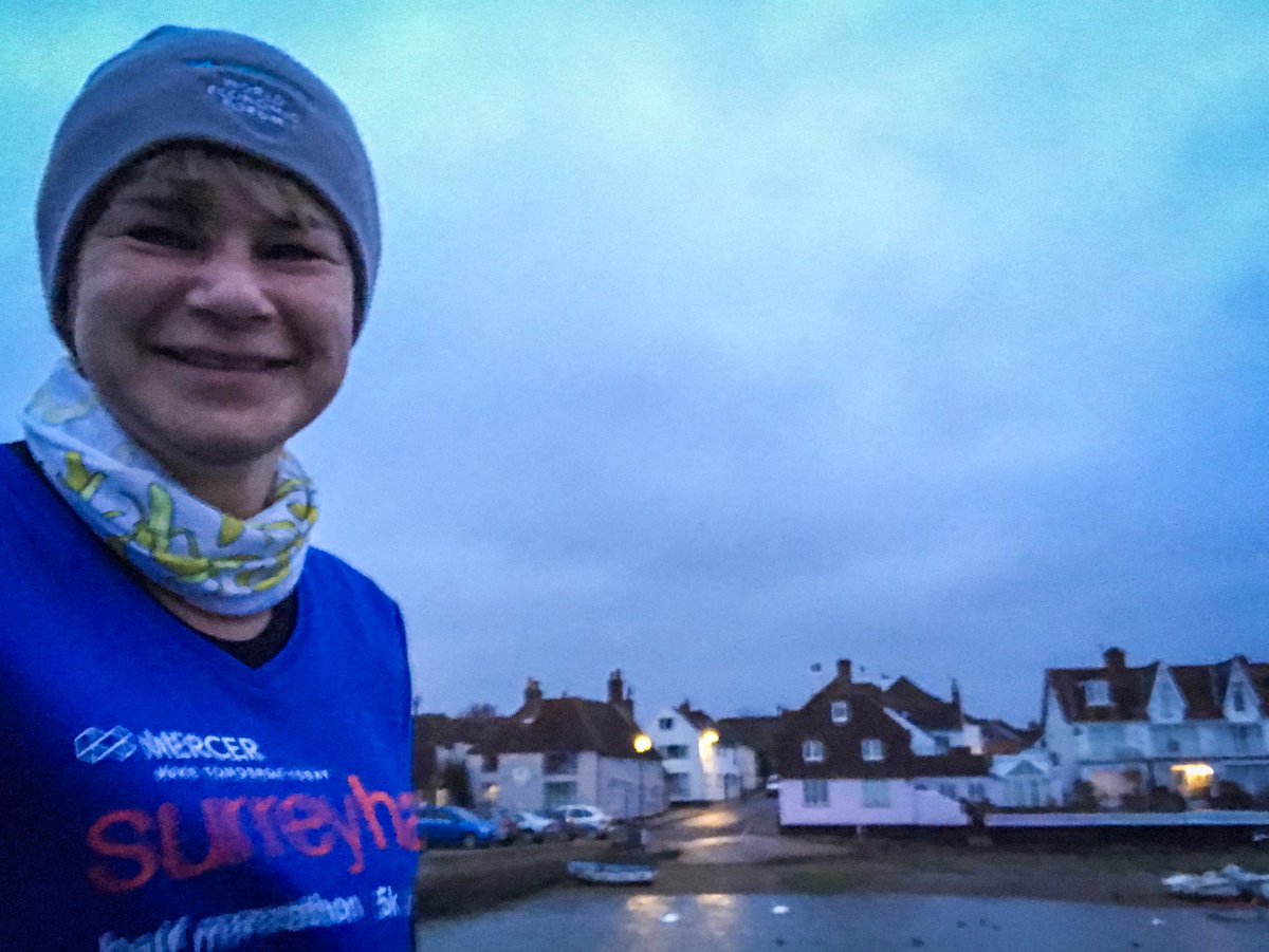 Early morning intervals fuelled by #DameDewhurst flapjack! So delicious. What gifts have you had to help with training?

🏃🏻‍♀️👑🏃🏻‍♀️👑🏃🏻‍♀️👑🏃🏻‍♀️👑🏃🏻‍♀️👑

#MMRun 10, #londonmarathon #surreyhalf #merceractive #ukrunchat #davossquad