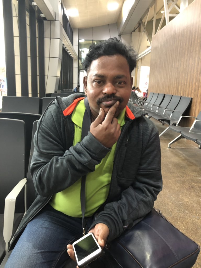 A_for_Shreya's tweet photo. This guy... must be having heavy thoughts...”shd I bring Anandhi back to her @shreyaghoshal Chellam aftr two days to this Pune ??”
#ByePune Dues are growing now !!
Wish me luck for this Saturday too ☹️🥺 https://t.co/W2LW8lVYRN