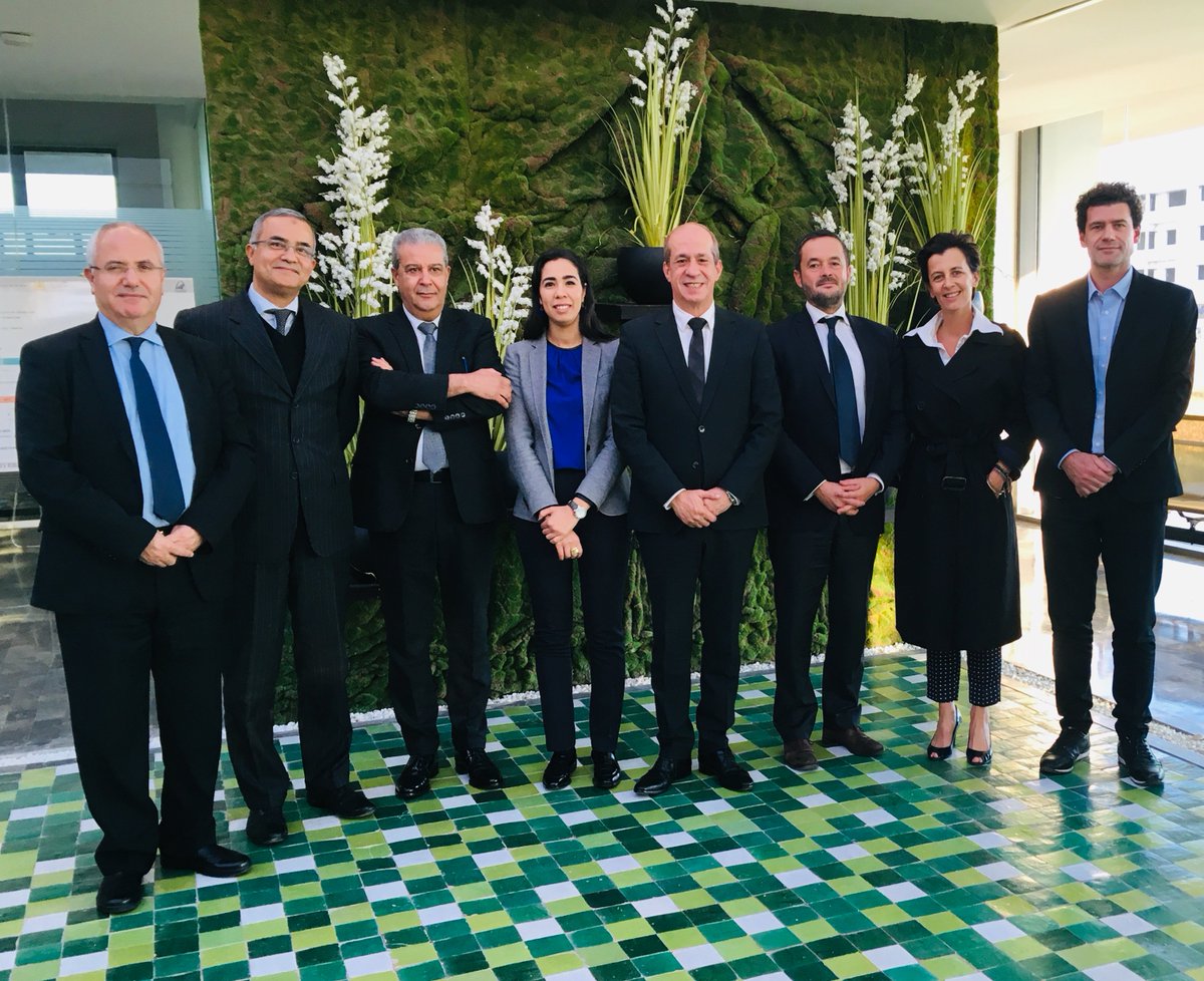 DivolJoan's tweet photo. @SorbonneParis1 et la région Euro-Méditerranée : partenariat avec l'université de Fès (UEMF). Ici, en déc 2018, le prés. M.  Bousmina et son équipe entourés d'une délégation Panthéon-Sorbonne dont J. Fretel, dir. adj. Science Po et FX  Lucas, dir IEJ https://t.co/Fodm8vpDIl