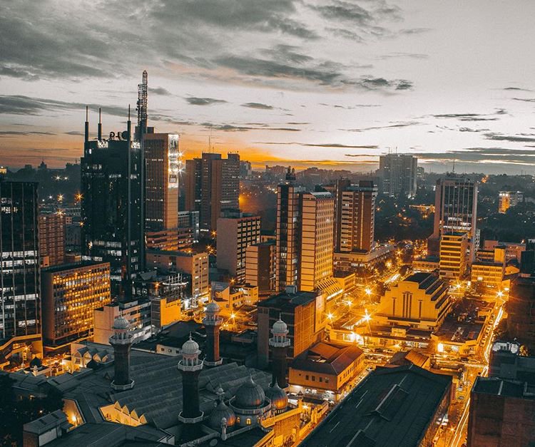 Wairimu_G's tweet photo. @nytimes @kimidefreytas @nytimes @kimidefreytas @cnnbrk #RiversideAttack #KenyaAttack #DeportKimiko #SomeoneTellNYtimes #SomeoneTellDailyExpress #Nairobi THIS IS THE NAIROBI THEY DON'T SHOW!! https://t.co/s860R1jgC6