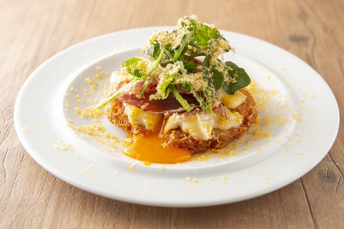 omohills's tweet photo. 北海道地チーズMENU 1/25（金）-2/17（日）
北海道に拠点を置くチーズ工房・メーカーが、北海道産の生乳で作ったナチュラルチーズ。その北海道地チーズを贅沢に使用したメニューをご用意し��した。広大な大自然のなかで育まれたクラフト感溢れるチーズをお楽しみください。https://t.co/csdiE0OxCc https://t.co/uqwmW77h7O