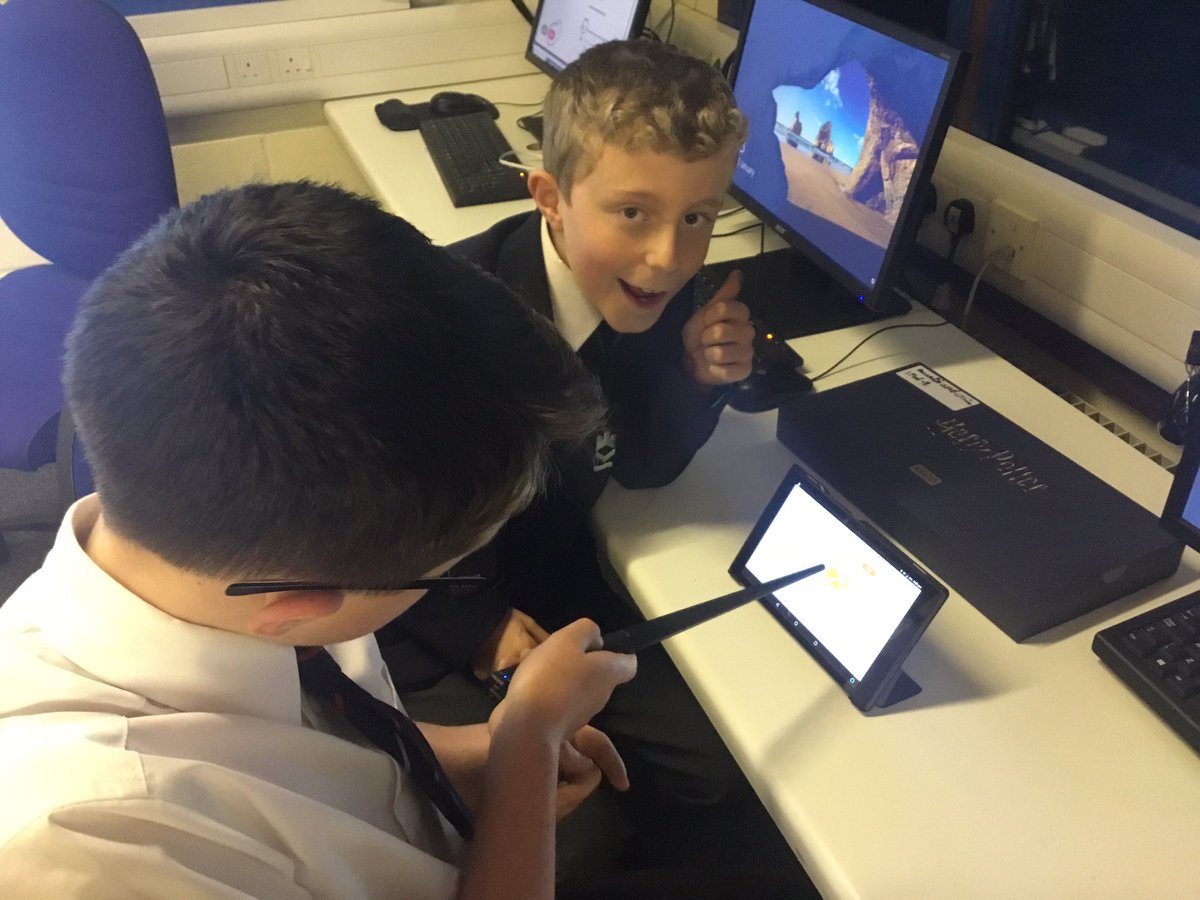 KingsCreativEly's tweet photo. It has happened! The magic of Hogwarts has come to KEJ. Yesterday saw our first ever Harry Potter Coding class. Wands were built, accounts created and spells casted. Well done year 6 coders and thank you @TeamKano. #KEJComputing #STEM #HPCoding https://t.co/NdZ9XpvNSJ