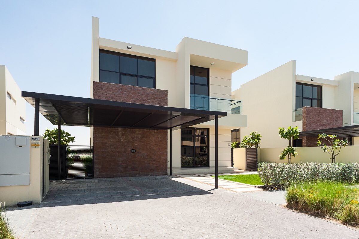 OmarProperty's tweet photo. Ready to move in #villa #Dubai Limited availability calls/whatsapp 00971564593260 https://t.co/lyvbCoAzW0