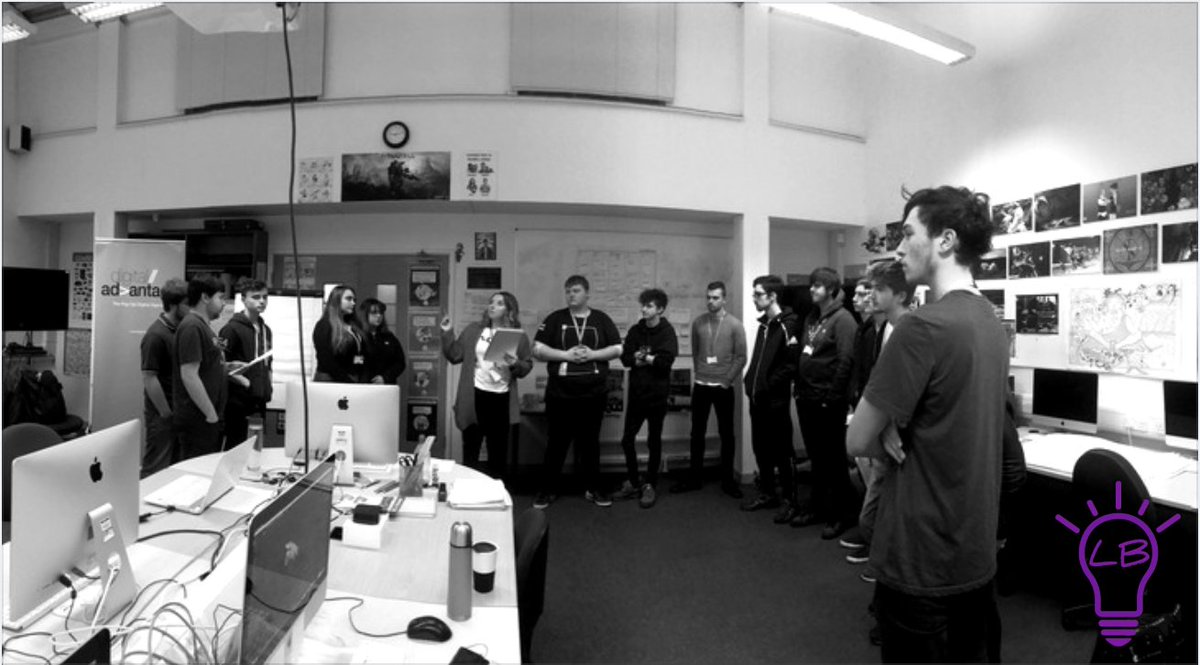 bulb_team's tweet photo. Morning standup meeting to get the day started right. #lightbulbideateam #getthelightidea #morningmeeting #teamwork https://t.co/D1wox0gm6h
