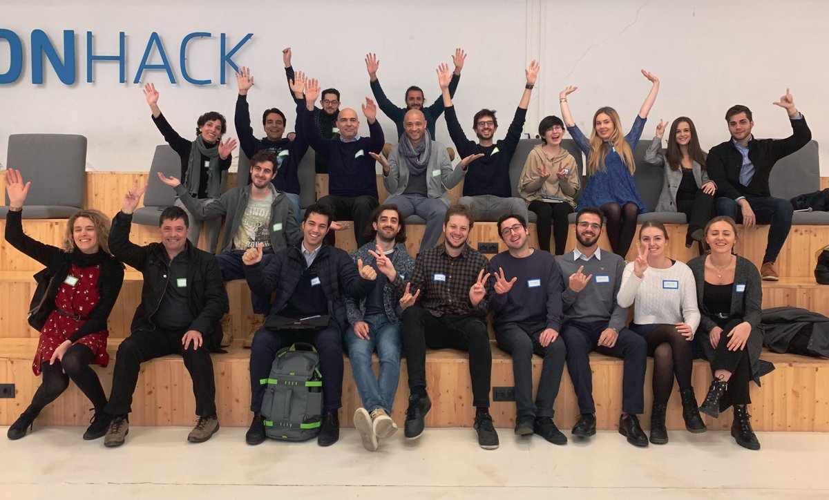 viewnext's tweet photo. ¡Nuestros compañeros de Barcelona estuvieron ayer en el #hiringweekbcn , que organizó @ironhack !
¡Hoy es el turno de Madrid! :)
#talent #uxui #webdev #ironhackbcn https://t.co/jyU74bM7TB