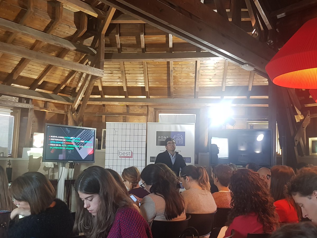 809VladiDNoboa's tweet photo. En .@FUNDACIONPONS, "Los #bots son un nuevo #canal de #comunicacion".
#Tendencias #MarketingDigital https://t.co/gD4LCnyY1y