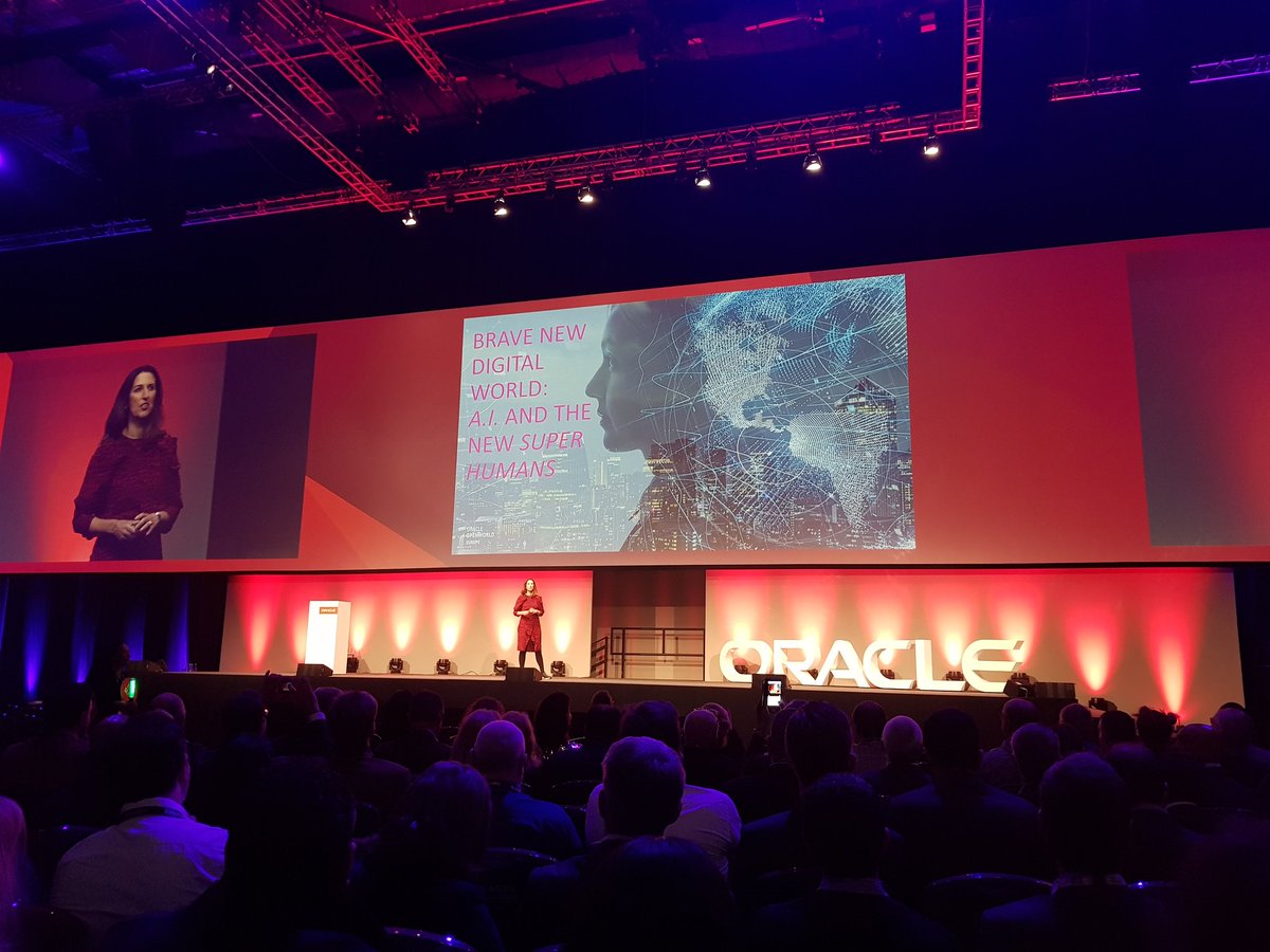 JulienOracle's tweet photo. The forces of #ArtificialIntelligence and the new super humans keynote by @inma_martinez - "life is #Digital because data is everywhere" at #OOWLON https://t.co/WEaWarrA7d