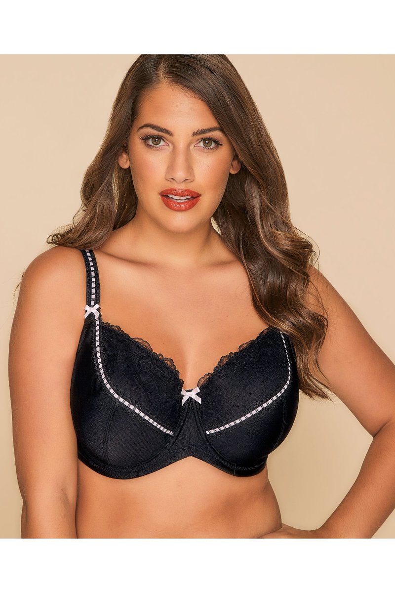 yoursclothing photo