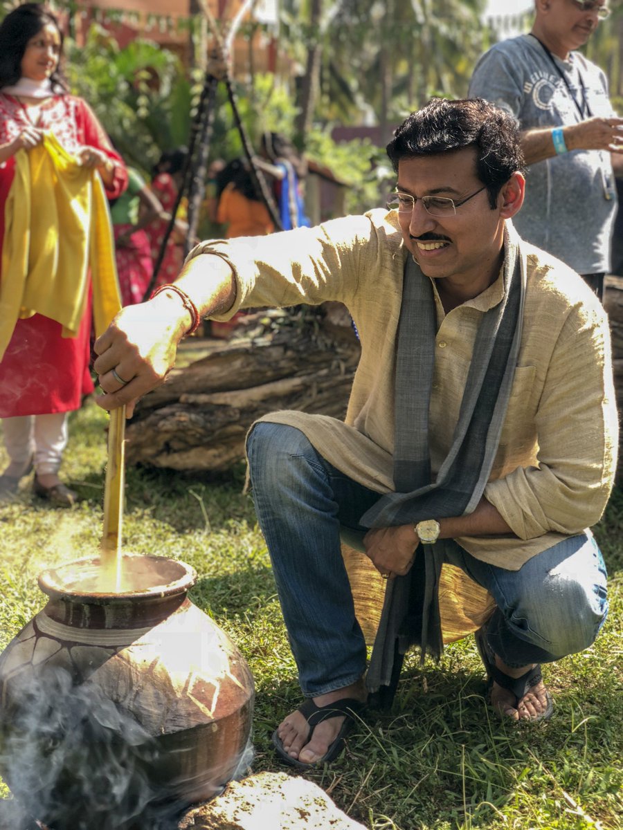 தைப் பொங்கல் கொண்டாடும் தமிழர்களுக்கு நல்வாழ்த்துக்கள்.

This is a festival of bountiful harvest, celebration and the joy of being together as a community.

Wishing everyone happiness and prosperity on this auspicious festival!

#Pongal2019
#பொங்கல்2019