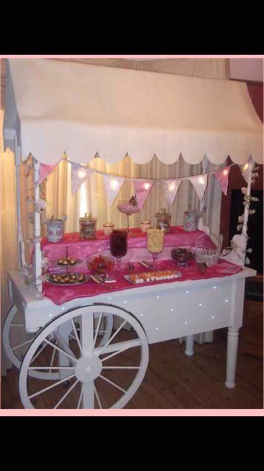 PortalPod's tweet photo. Planning a special event? Treat your sweet tooth with our #CandyCart or #CandyflossStation at your #Wedding or #Party https://t.co/5gphBN2Xbc