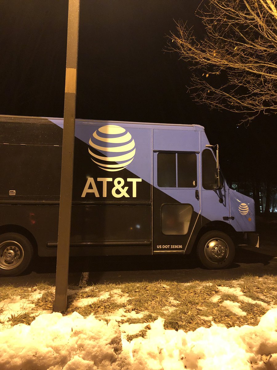 Getting the frost off early in RVA 🥶🚙❄️☃️