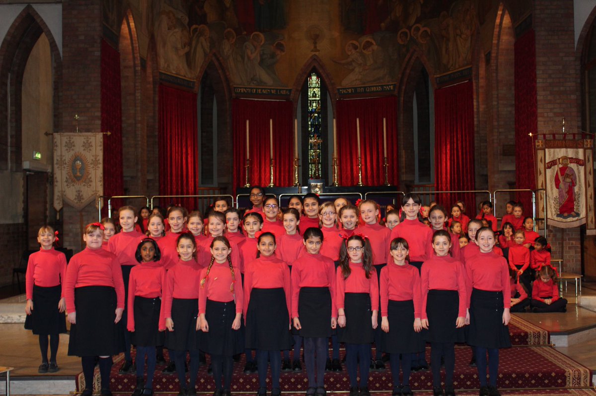 nhehs's tweet photo. Congratulations to Mr McLaughlin &amp; our Junior School Chamber Choir for reaching the final of the @GDST Young Choir of the Year! 🎶
The final will comprise performances by the 6 shortlisted GDST school choirs @cadoganhall on March 21st. #NHEHSJuniors #NHEHSMusic #GDSTGirls https://t.co/awfrderHIJ