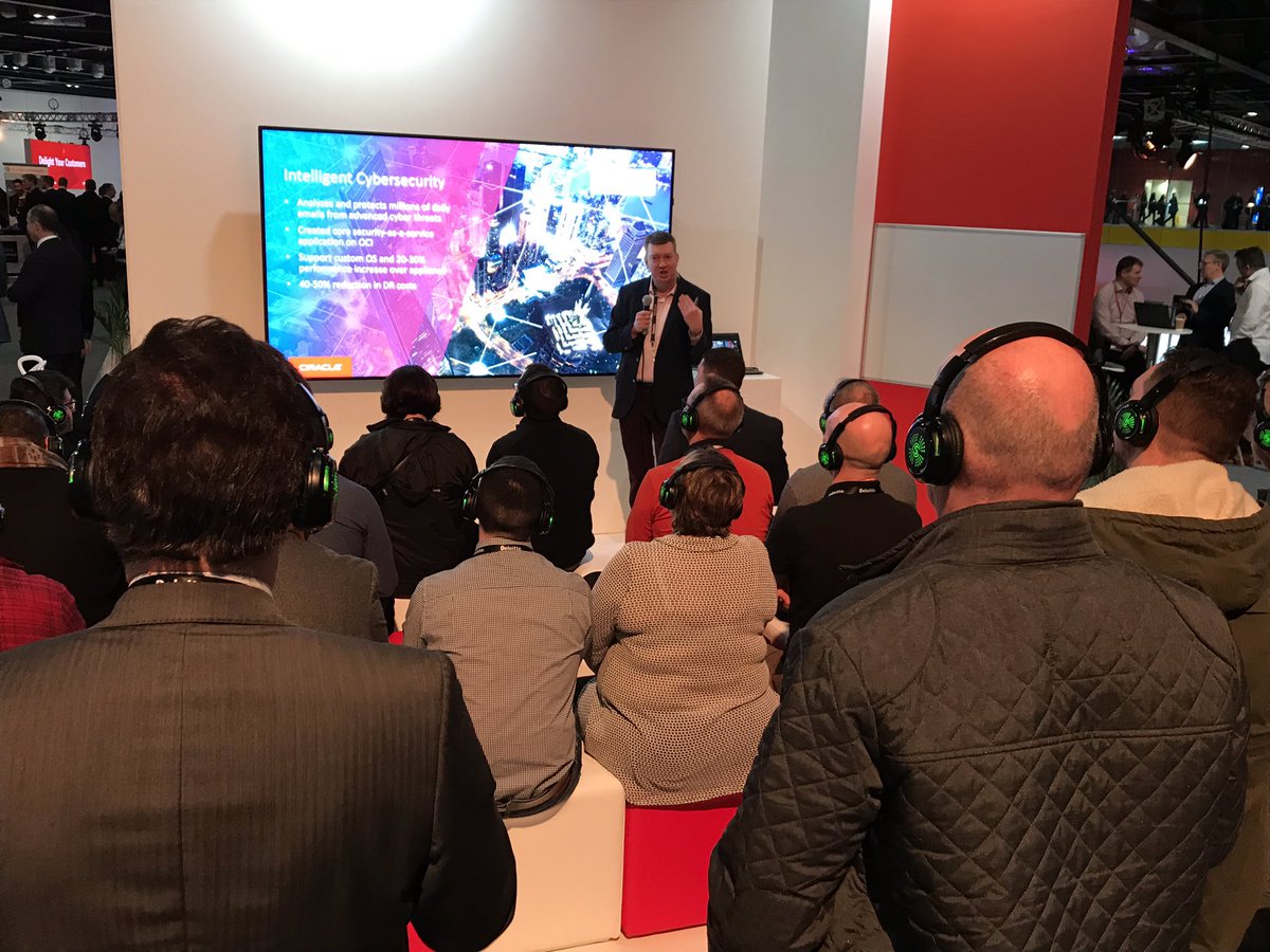 ValerieGLamb's tweet image. #oowlon #oraclemea @oraclepartners @oracleemeaps @oracleopenworld Dain has been successful this morning congrats !