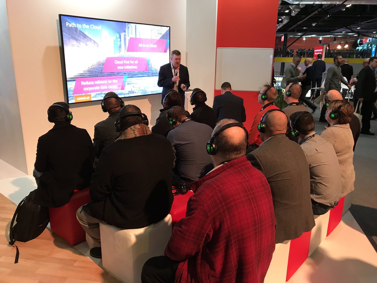 ValerieGLamb's tweet image. #oowlon #oraclemea @oraclepartners @oracleemeaps @oracleopenworld Dain has been successful this morning congrats !