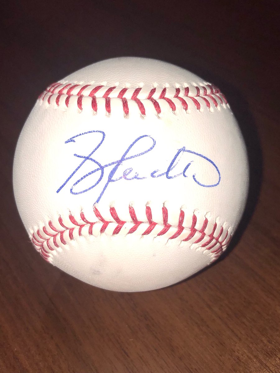 ✨ RT for a chance to win this Terry Pendleton autographed ball! ✨

TP will be inducted into the Braves Hall of Fame THIS Friday at the Chop Fest Gala! This unique event is available for fans to join, details at Braves.com/Gala!