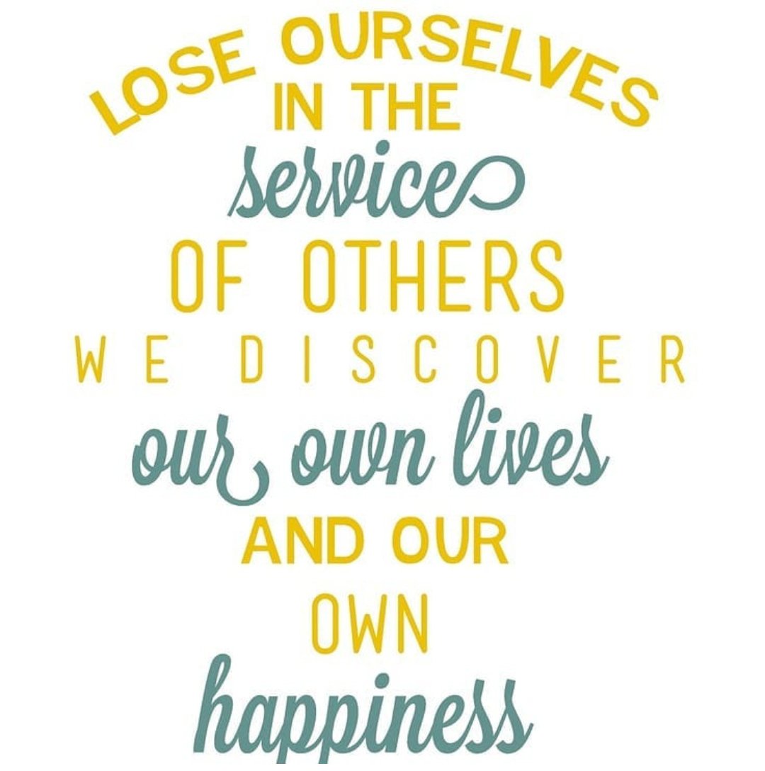 RILEY80896640's tweet photo. When we are serving others we learn about ourself in the process. @NAUJacqueline #CCHEcreateit https://t.co/nJ1S9EXzL7