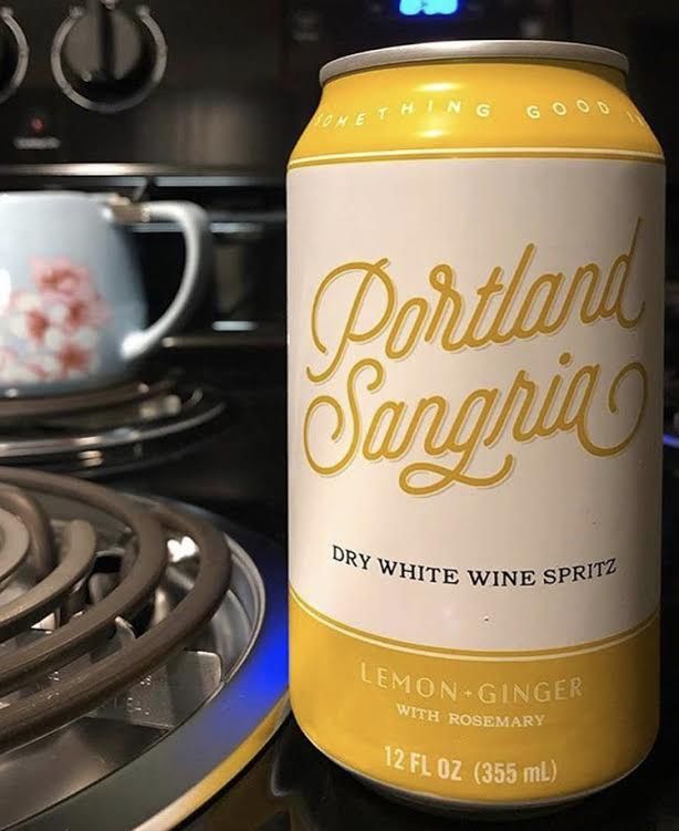 PortlandSangria's tweet photo. How to make meal prep more exciting: a series.
📷: @winebottlesup via Instagram.

#PortlandSangria #CannedSangria #MadeinPortland https://t.co/GnPRwXaHOq
