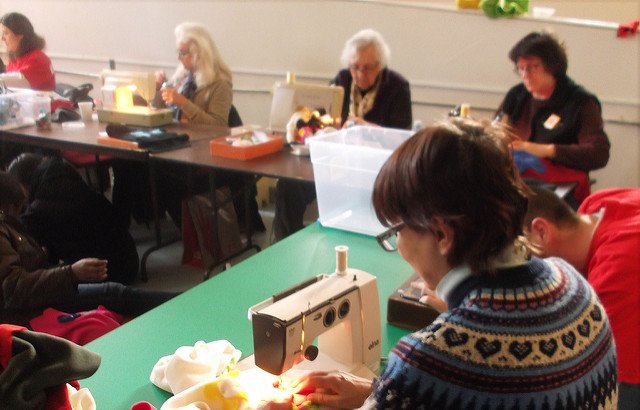 Monday is not just a day to ruminate and appreciate, it's a day to ACT! Participate in the annual #MLK Day of Service here in #CambMA - Jan 21, 2-5 PM, FREE manyhelpinghands365.org/cambridge-mlk-…