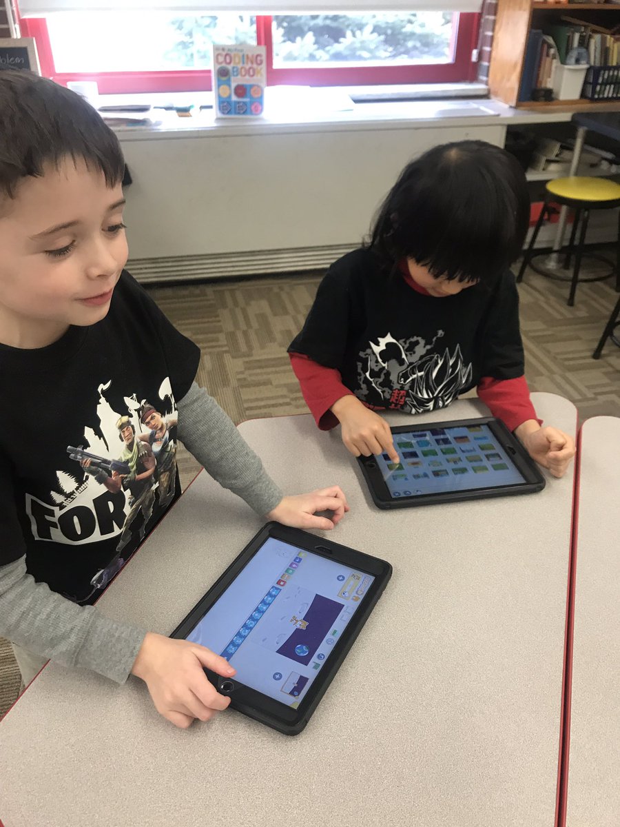 miss_rrega's tweet photo. 21st century learning with @MrsNerkizian and @scratch! We love programming! @WOSnews #msregaWOS #msferzolaWOS #SCRATCHJR https://t.co/oMWG7w8kVW