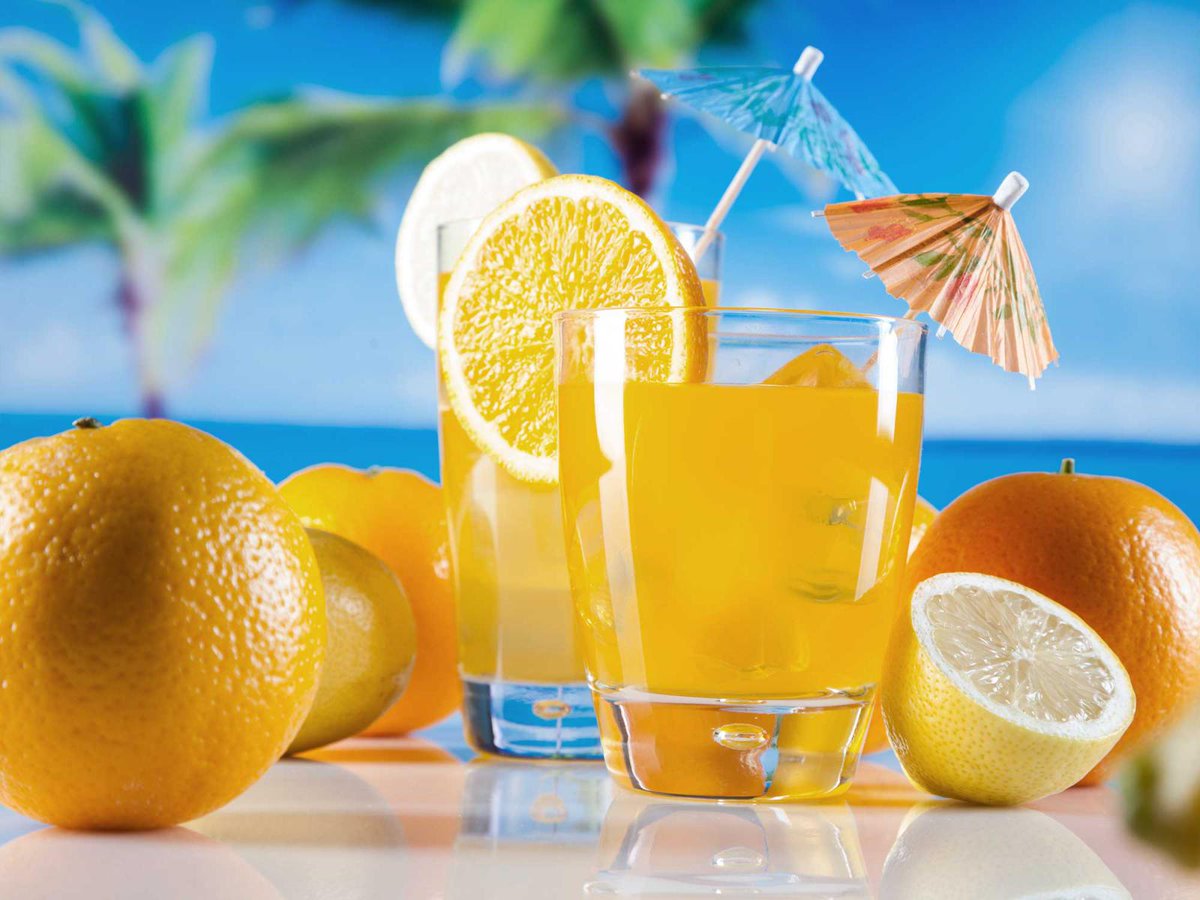 TikiManaNoodles's tweet image. An orange [drink] a day keeps the doctor away. That&apos;s how it goes, right? 🍊😉 #TikiManaCO #COeats #HIVibes