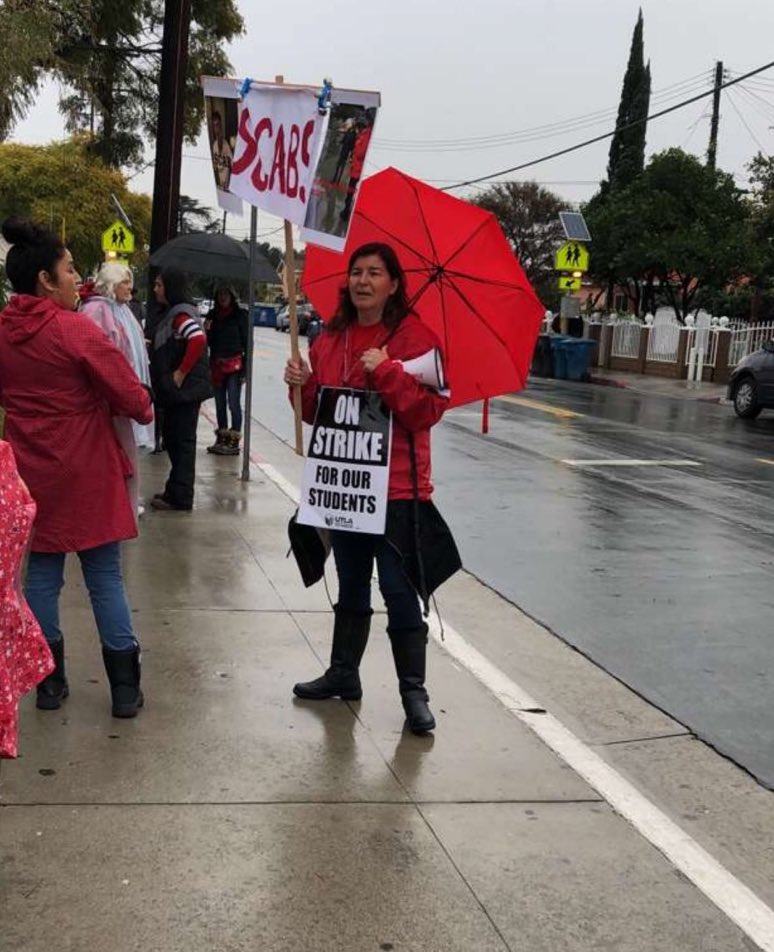 Baeleena_'s tweet image. Since 5am! #UTLAStrike #UTLASrong