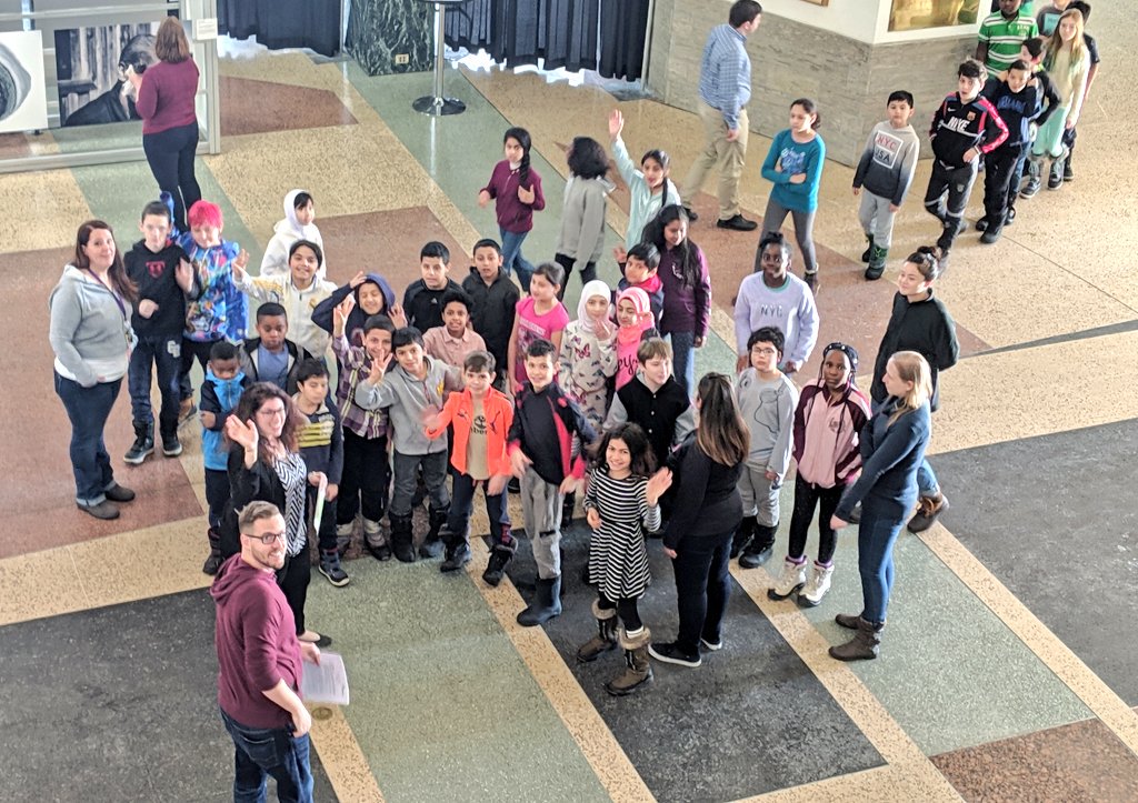 TimTierney's tweet photo. Fabulous visit with the kiddos from #carsongrove @CGbeavers. We visited with @JimWatsonOttawa, learned about the chains of office, and spent some time in Council Chambers. Thanks for coming out to City Hall today. It was great having you! #Ottawa #tour #civics https://t.co/vKN0YSeGaq
