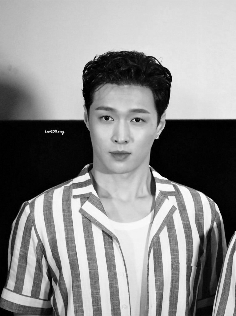 Luv10Xing tweet media