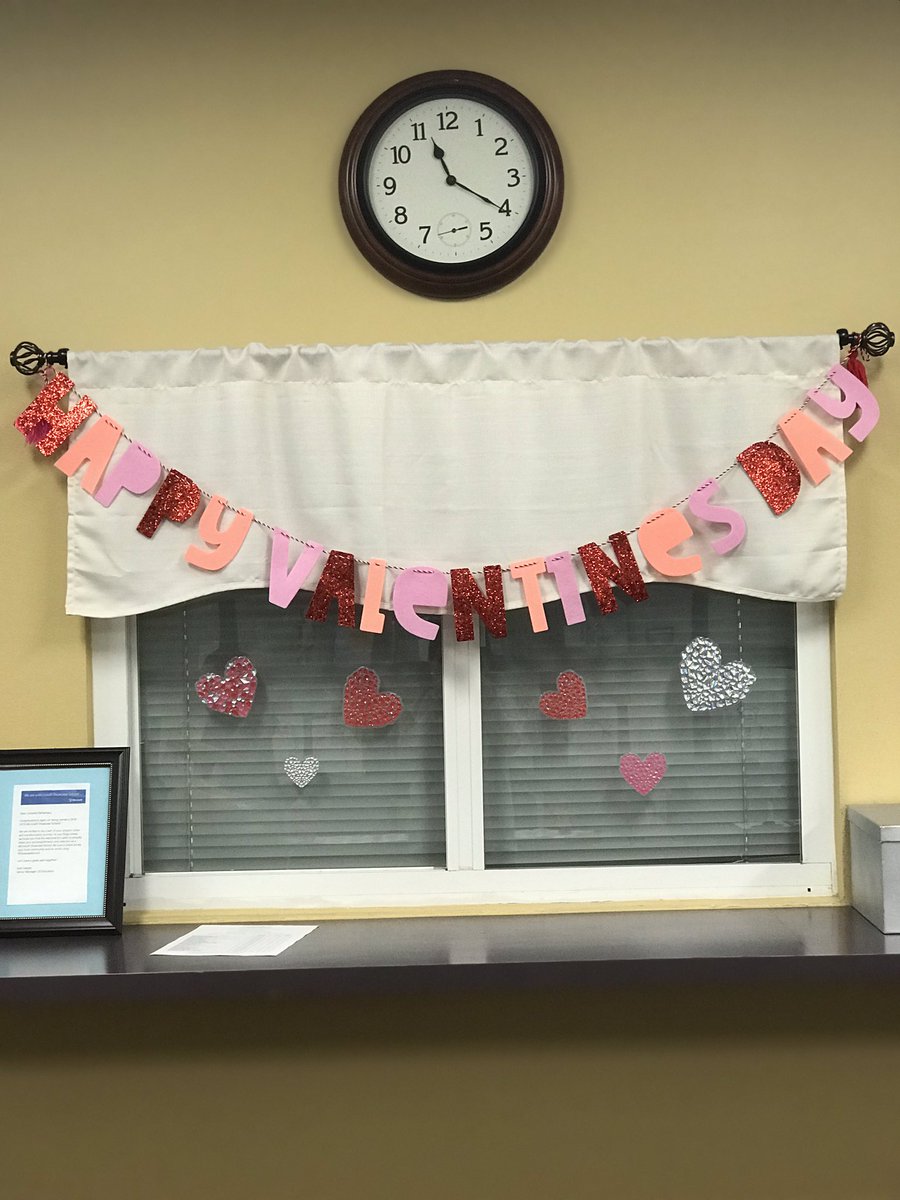 Ekim0691's tweet photo. Our valentines decorations @ Cannella https://t.co/f7w0DAEl8c